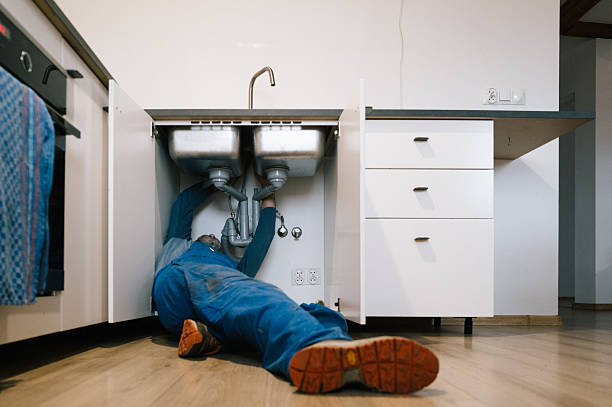 Professional Leak Detection technician working in Belmont, MA